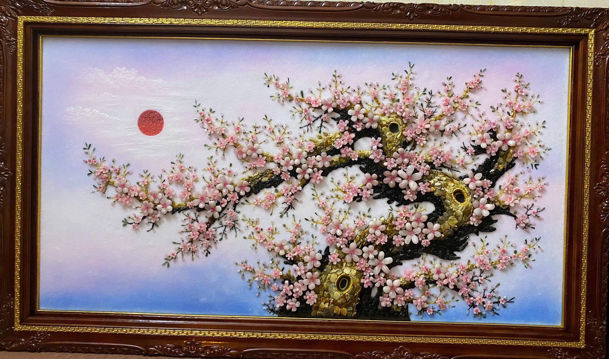 Tranh đá quý hoa đào hợp mệnh gì